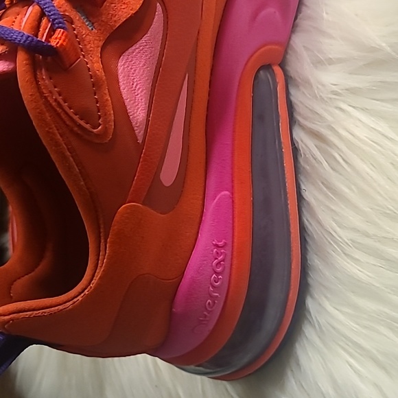 Nike Pink and Orange Sneakers Lightweight Performance - Picture 6 of 16